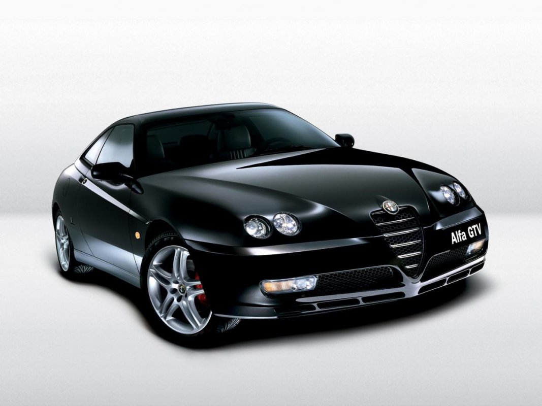 Alfa_Romeo_GTV_Coupe_2003.jpg