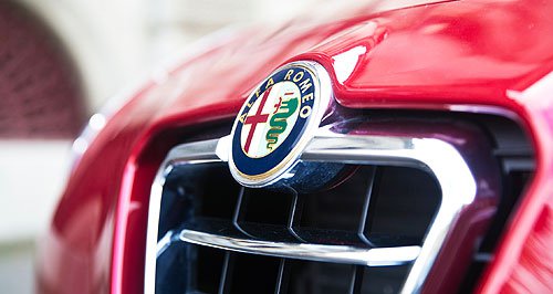 Alfa_Romeo_Large.jpg